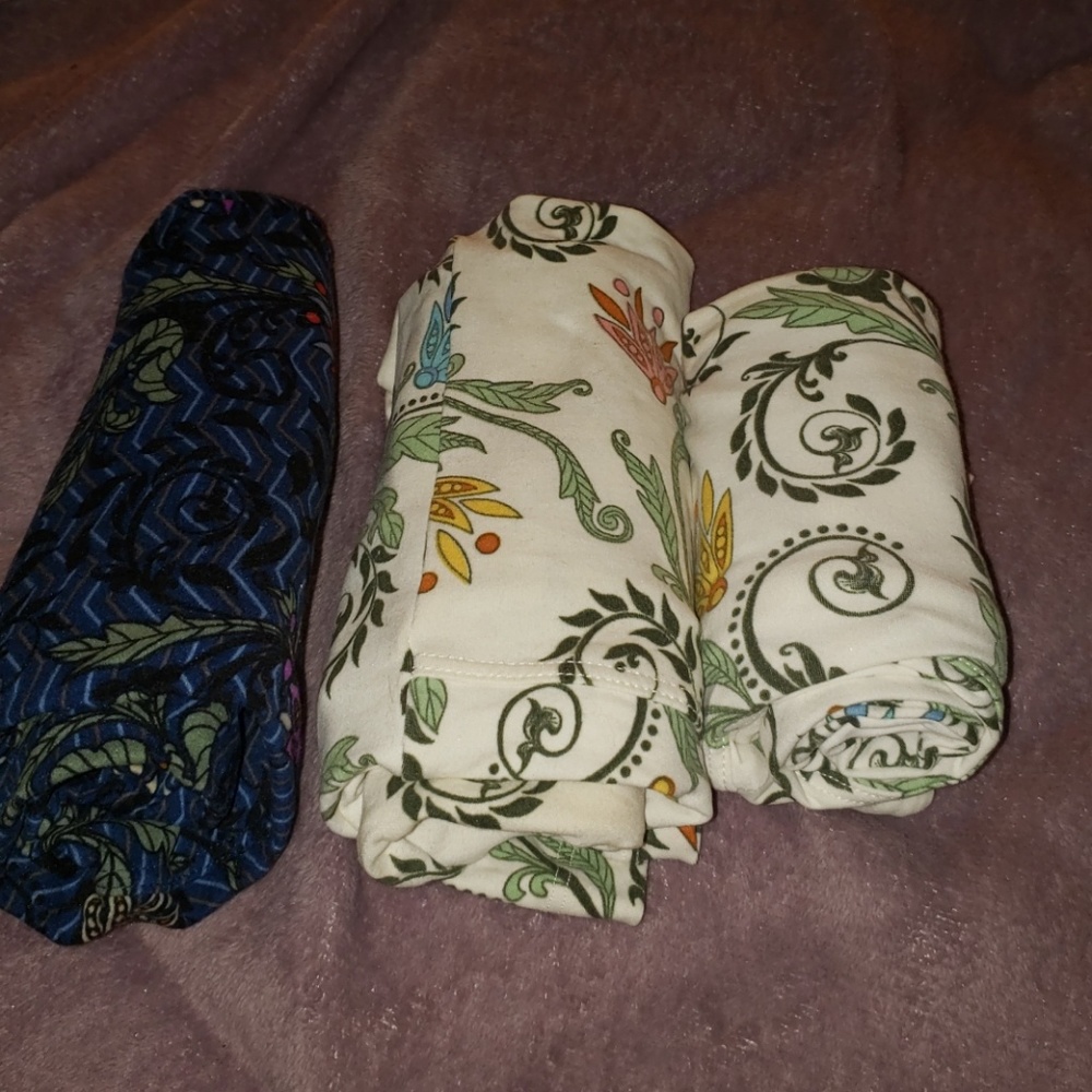 3 pair lularoe os l/xl paisley scrolls bundle